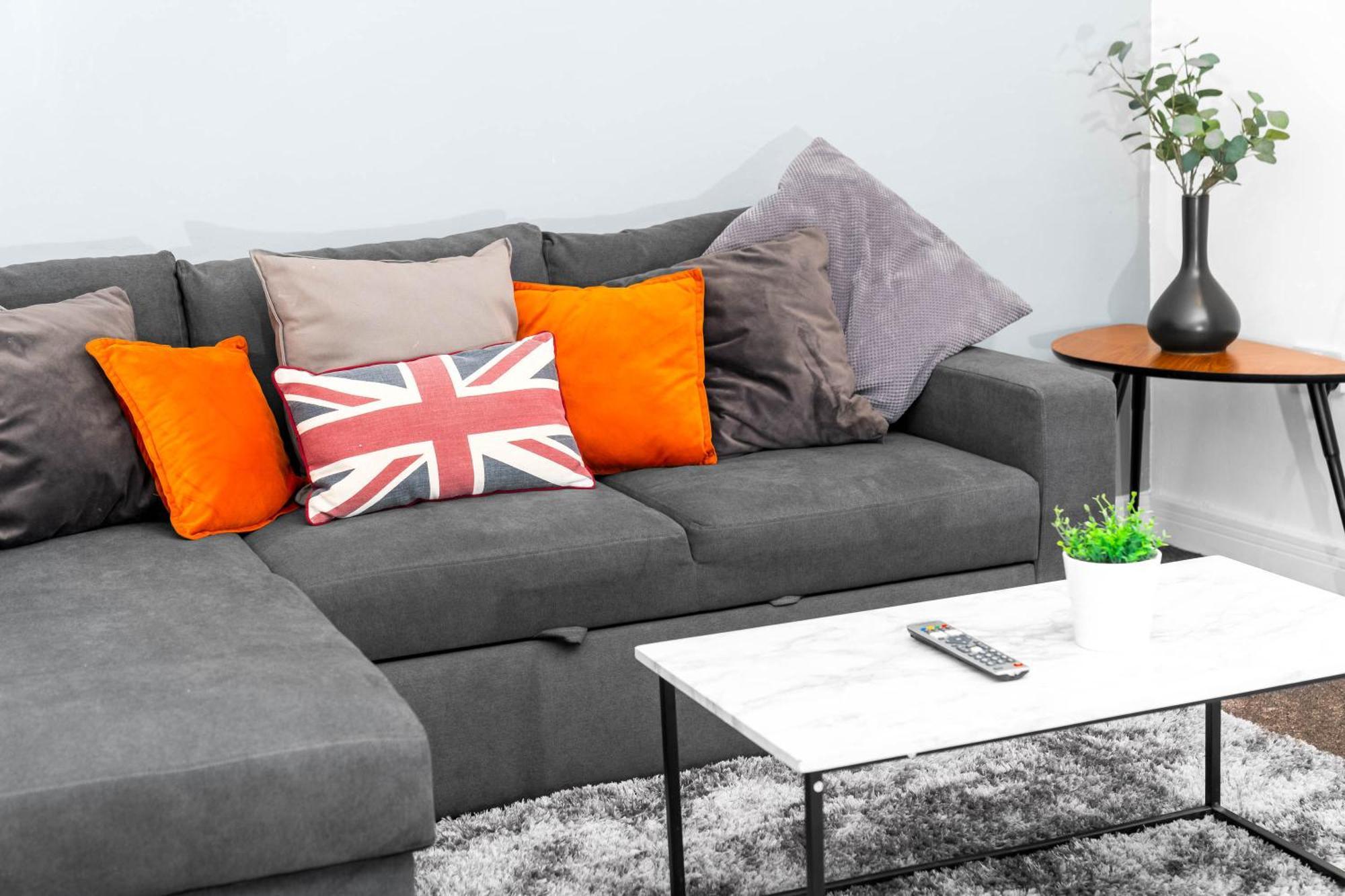 Apartment Luxury - Fast Wifi - Netflix - On Street Parking 1br